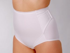 utyagivayushhie-trusy-posle-rodov Утягивающие трусы после родов
