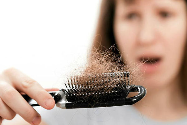 выпадение волос