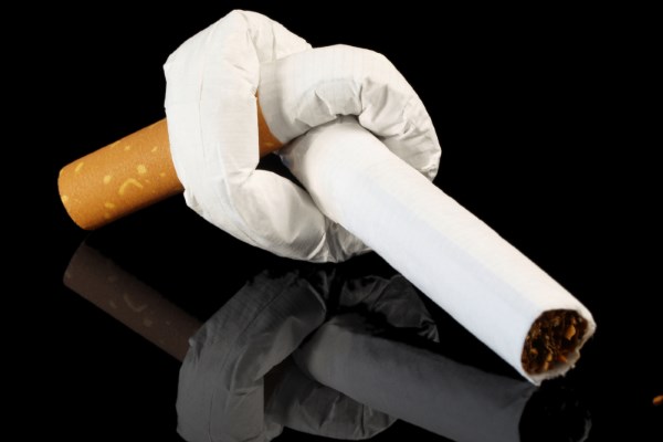 завязанная сигарета